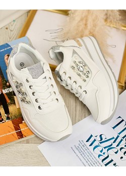 Royalfashion Sportowe sneakersy damskie na koturnie Roenna ze sklepu royalfashion.pl w kategorii Buty sportowe damskie - zdjęcie 175995605