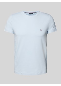 T-shirt o kroju slim fit z okrągłym dekoltem ze sklepu Peek&Cloppenburg  w kategorii T-shirty męskie - zdjęcie 176020329