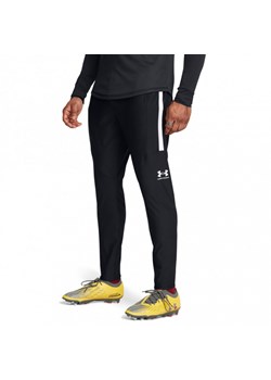 Męskie spodnie treningowe Under Armour UA M\'s Ch. Pro Pant - czarne ze sklepu Sportstylestory.com w kategorii Spodnie męskie - zdjęcie 176044125