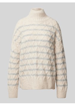 Sweter z dzianiny ze stójką ze sklepu Peek&Cloppenburg  w kategorii Swetry damskie - zdjęcie 176075766