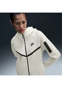 Damska bluza z kapturem i zamkiem na całej długości Nike Sportswear Tech Fleece Windrunner - Brązowy ze sklepu Nike poland w kategorii Bluzy damskie - zdjęcie 176077449