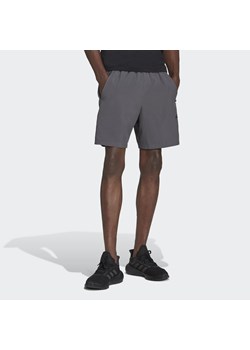 Spodenki krótkie treningowe męskie adidas Essentials ze sklepu Decathlon w kategorii Spodenki męskie - zdjęcie 176105538