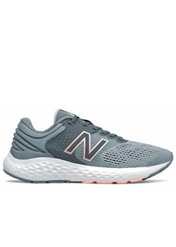 Buty do biegania damskie New Balance 520 ze sklepu Decathlon w kategorii Buty sportowe damskie - zdjęcie 176163737