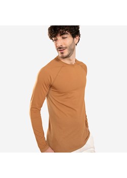 Longsleeve Do Jogi Męski Bezszwowy Camel ze sklepu Decathlon w kategorii T-shirty męskie - zdjęcie 176217866