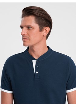 Koszulka męska polo bez kołnierzyka - granatowa V4 OM-TSCT-0156 ze sklepu ombre w kategorii T-shirty męskie - zdjęcie 176248266