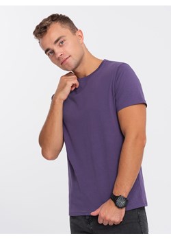 Męski klasyczny bawełniany T-shirt BASIC - fioletowy V9 OM-TSBS-0146 ze sklepu ombre w kategorii T-shirty męskie - zdjęcie 176261535