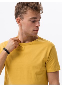 T-shirt męski bawełniany BASIC - musztardowy V8 S1370 ze sklepu ombre w kategorii T-shirty męskie - zdjęcie 176281585