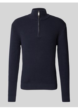 Sweter z dzianiny ze stójką model ‘THEO’ ze sklepu Peek&Cloppenburg  w kategorii Swetry męskie - zdjęcie 176284376