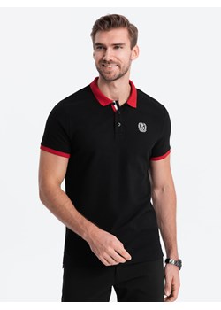 Męska koszulka polo z kolorowymi akcentami – czarny V3 OM-POSS-0105 ze sklepu ombre w kategorii T-shirty męskie - zdjęcie 176306905