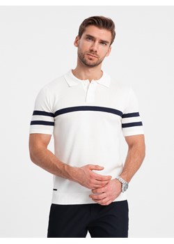 Koszulka męska polo z miękkiej dzianiny z kontrastowymi pasami - biała V1 OM-POSS-0118 ze sklepu ombre w kategorii T-shirty męskie - zdjęcie 176309636