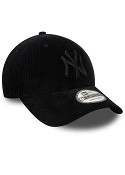 Czapka New Era Cord 9Forty New York Yankees 60565331 - czarna ze sklepu streetstyle24.pl w kategorii Czapki z daszkiem męskie - zdjęcie 176357827