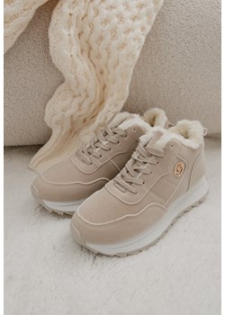 Beżowe Sneakersy na Platformie z Futerkiem Egiapia ze sklepu born2be.pl w kategorii Buty sportowe damskie - zdjęcie 176386817