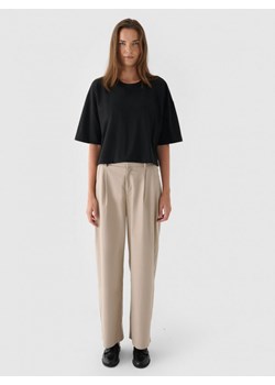 Damski t-shirt oversize Outhorn OTHWAW24TTSHF2341 - czarny ze sklepu Sportstylestory.com w kategorii Bluzki damskie - zdjęcie 176421438