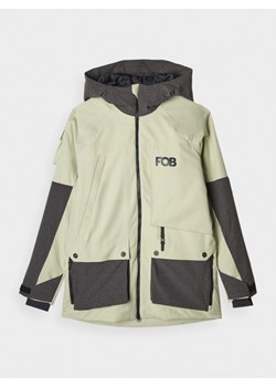 Damska kurtka snowboardowa 4F 4FWAW24TTJAF587 - zielona ze sklepu Sportstylestory.com w kategorii Kurtki damskie - zdjęcie 176423589