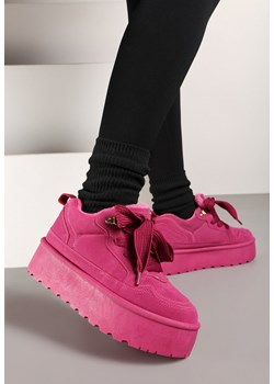 Fuksjowe Sneakersy Vices w Stylu Śniegowców na Platformie z Ozdobnym Futerkiem Nalirea ze sklepu born2be.pl w kategorii Buty sportowe damskie - zdjęcie 176431728