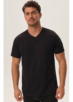 Henderson 2-pack czarny t-shirt męski Actual 41639-99X, Kolor czarny, Rozmiar XL, Henderson ze sklepu Intymna w kategorii T-shirty męskie - zdjęcie 176470705