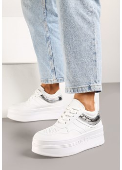 Biało-Srebrne Sznurowane Sneakersy Vices na Grubej Podeszwie Ozdobiona Napisem Annalira ze sklepu born2be.pl w kategorii Buty sportowe damskie - zdjęcie 176562195