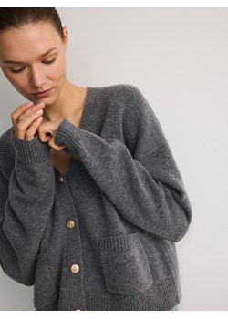 Reserved - Wełniany kardigan - szary - id: 6545B-85M - marki Reserved - 176566565 Reserved - Wełniany kardigan - szary ze sklepu Reserved w kategorii Swetry damskie - zdjęcie 176566565