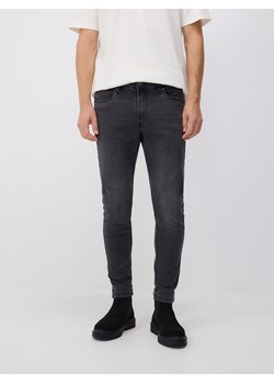 Reserved - Jeansy skinny z efektem sprania - szary ze sklepu Reserved w kategorii Jeansy męskie - zdjęcie 176599678