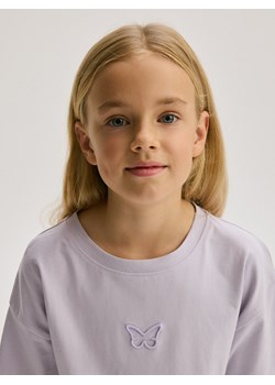 Reserved - Bawełniany T-shirt z haftem - lawendowy ze sklepu Reserved w kategorii Bluzki dziewczęce - zdjęcie 176600106