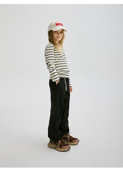 Reserved - Bawełniane spodnie parachute - czarny ze sklepu Reserved w kategorii Spodnie dziewczęce - zdjęcie 176601017