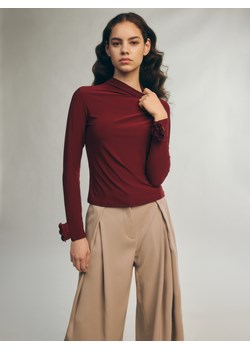 Reserved - Longsleeve z różami na rękawach - bordowy ze sklepu Reserved w kategorii Bluzki damskie - zdjęcie 176601867