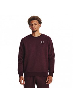 Męska bluza dresowa nierozpinana bez kaptura Under Armour UA Essential Fleece Crew - bordowa ze sklepu Sportstylestory.com w kategorii Bluzy męskie - zdjęcie 176602266