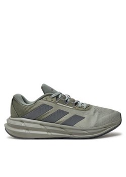 adidas Buty do biegania Questar 3 IE8182 Zielony ze sklepu MODIVO w kategorii Buty sportowe męskie - zdjęcie 176699257