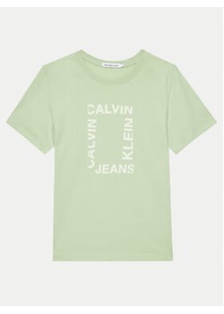 Calvin Klein Jeans T-Shirt Maxi Hero IB0IB02159 Zielony Regular Fit ze sklepu MODIVO w kategorii Bluzki dziewczęce - zdjęcie 176732755