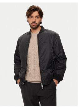 Armani Exchange Kurtka bomber 6DZB01 ZN4WZ 1200 Czarny Regular Fit ze sklepu MODIVO w kategorii Kurtki męskie - zdjęcie 176771206