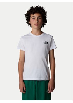 The North Face T-Shirt Redbox NF0A89VT Biały Regular Fit ze sklepu MODIVO w kategorii T-shirty chłopięce - zdjęcie 176777148