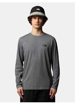 The North Face Longsleeve Simple Dome NF0A87QN Szary Regular Fit ze sklepu MODIVO w kategorii T-shirty męskie - zdjęcie 177187925