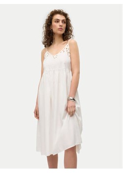 Vero Moda Sukienka letnia Vera 10326447 Biały Regular Fit ze sklepu MODIVO w kategorii Sukienki - zdjęcie 177193836