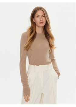 Calvin Klein Sweter K20K207452 Beżowy Regular Fit ze sklepu MODIVO w kategorii Swetry damskie - zdjęcie 177238537