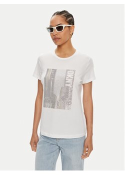 DKNY T-Shirt P4DHQWNA Biały Regular Fit ze sklepu MODIVO w kategorii Bluzki damskie - zdjęcie 177265069