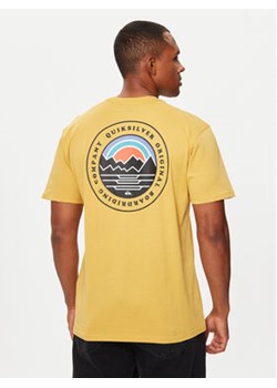 Quiksilver T-Shirt Landscapes EQYZT07917 Żółty Regular Fit ze sklepu MODIVO w kategorii T-shirty męskie - zdjęcie 177279246