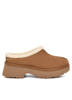 Ugg Klapki W New Heights Cozy Clog 1162510 Brązowy ze sklepu MODIVO w kategorii Klapki damskie - zdjęcie 177320346