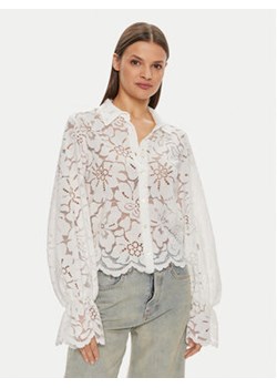 ViCOLO Koszula TB1357 Biały Relaxed Fit - id: 0000304449499 - marki Vicolo - 177339635 ViCOLO Koszula TB1357 Biały Relaxed Fit ze sklepu MODIVO w kategorii Koszule damskie - zdjęcie 177339635