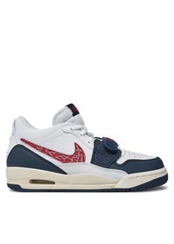 Sneakersy Nike Air Jordan Legacy 312 Low (GS) CD9054 146 Biały ze sklepu eobuwie.pl w kategorii Buty sportowe dziecięce - zdjęcie 177386536