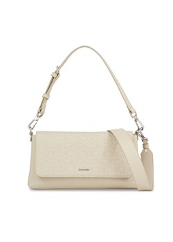 Torebka Calvin Klein Ck Must Shoulder Bag_Epi Mono K60K611762 Écru ze sklepu eobuwie.pl w kategorii Listonoszki - zdjęcie 177391537