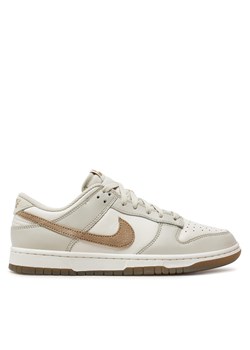 Sneakersy Nike Dunk Low Retro Se FJ4188 001 Biały ze sklepu eobuwie.pl w kategorii Buty sportowe męskie - zdjęcie 177393616