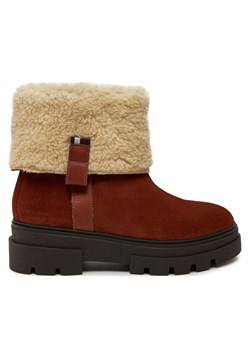 Botki Tommy Hilfiger Faux Fur Suede Roll-Down Boot FW0FW08158 Brązowy ze sklepu eobuwie.pl w kategorii Śniegowce damskie - zdjęcie 177396139