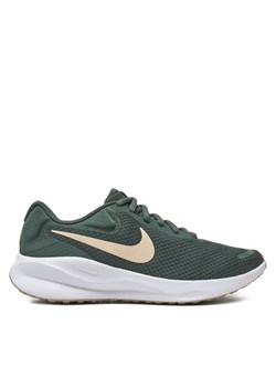 Sneakersy Nike Revolution 7 FB2208 Zielony ze sklepu eobuwie.pl w kategorii Buty sportowe damskie - zdjęcie 177398616