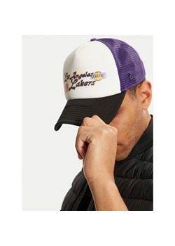 Czapka z daszkiem New Era NBA Graphic Trucker 60565435 Fioletowy ze sklepu eobuwie.pl w kategorii Czapki z daszkiem męskie - zdjęcie 177416428