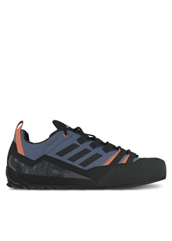 Sneakersy adidas Terrex Swift Solo 2.0 Hiking IE6903 Niebieski ze sklepu eobuwie.pl w kategorii Buty trekkingowe męskie - zdjęcie 177417336