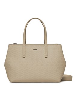 Torebka Calvin Klein Ck Must Tote Md_Epi Mono K60K611758 Écru ze sklepu eobuwie.pl w kategorii Torby Shopper bag - zdjęcie 177419148