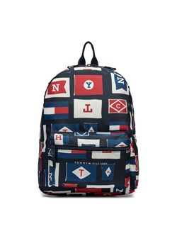 Plecak Tommy Hilfiger Essential AU0AU01922 Granatowy ze sklepu eobuwie.pl w kategorii Plecaki - zdjęcie 177423527