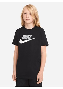 Nike Koszulka w kolorze czarnym ze sklepu Limango Polska w kategorii T-shirty chłopięce - zdjęcie 177464998