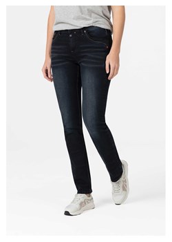 Timezone Dżinsy &quot;Tahila&quot; - Slim fit - w kolorze granatowym ze sklepu Limango Polska w kategorii Jeansy damskie - zdjęcie 177470068