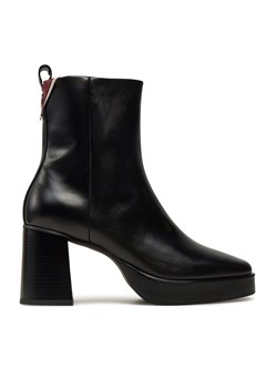 Botki Tommy Hilfiger Premium Leather High Heel Bootie FW0FW08100 Czarny ze sklepu eobuwie.pl w kategorii Botki - zdjęcie 177507995